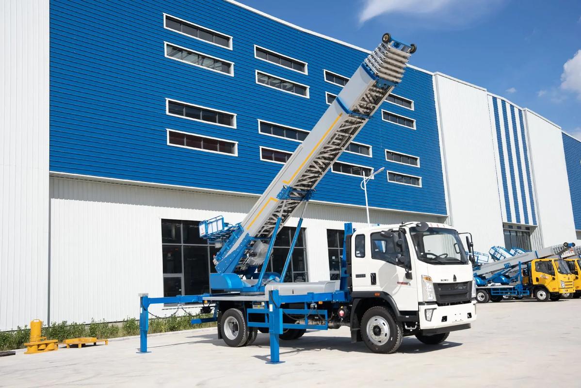 承德双滦小型云梯车上料车租赁多少钱