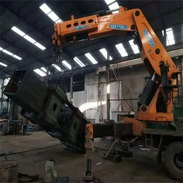 承德双滦200吨折臂吊出租