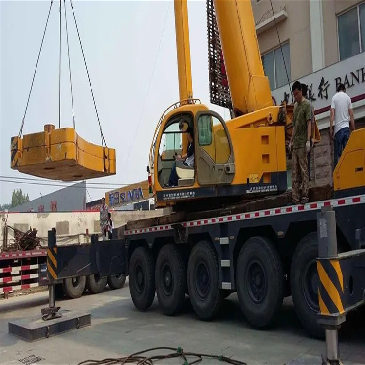 承德双滦当地吊车出租|机器吊装|75吨|工厂搬迁服务